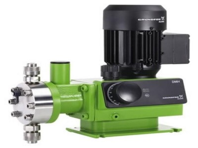Large capacity chemical dosing pump